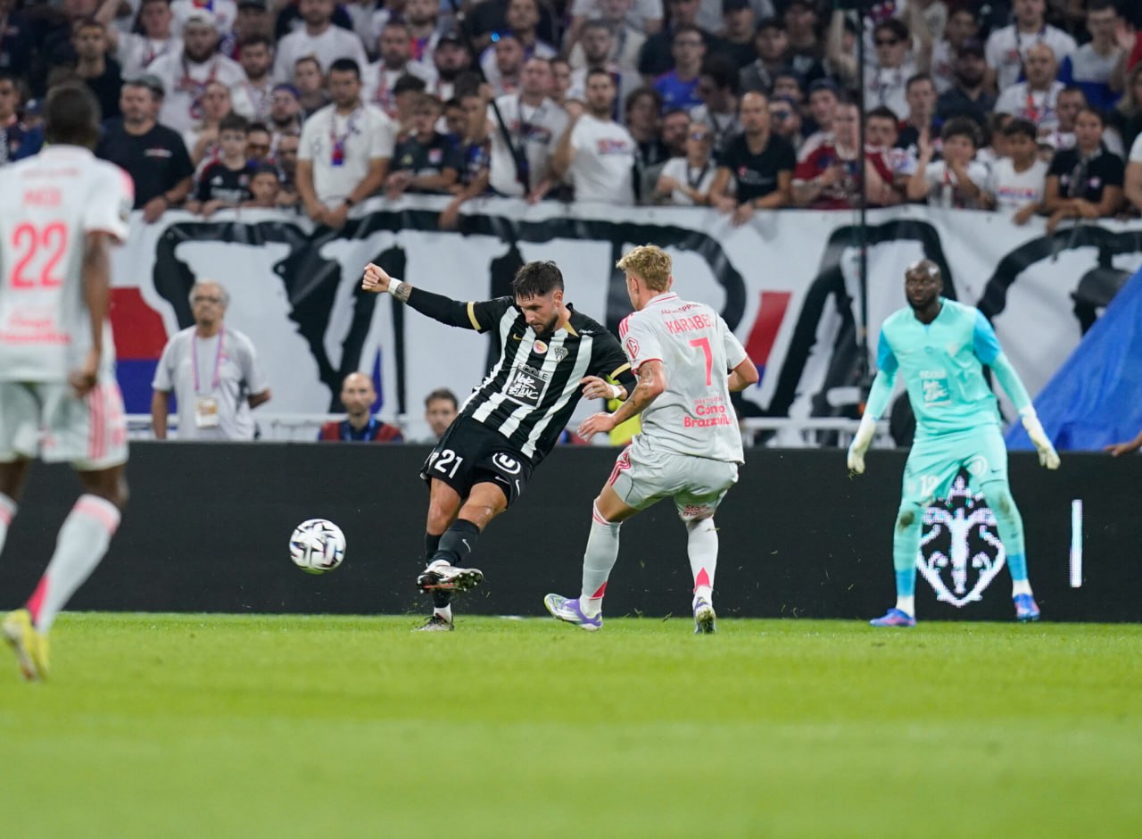 Lyon vs Angers (01:45 – 20/09) | Xem lại trận đấu