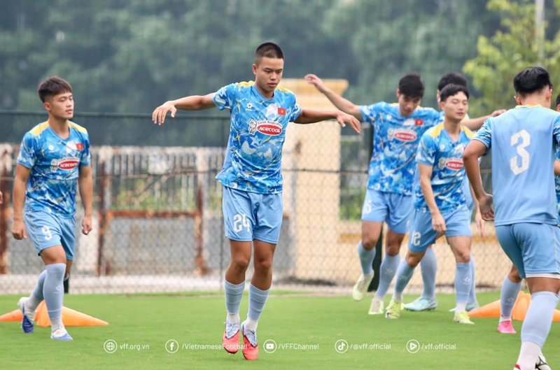 HLV Kim Sang Sik nói thẳng nguyên nhân loại SAO Việt kiều khỏi U23 Việt Nam