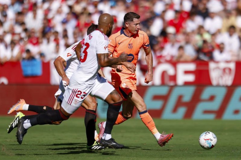 Sevilla vs Barcelona (21:15 – 05/10) | Xem lại trận đấu