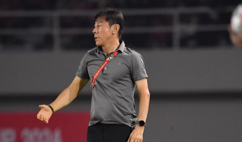 hlv-shin-tae-yong-phu-nhan-tin-don-tro-lai-dan-dat-tuyen-indo