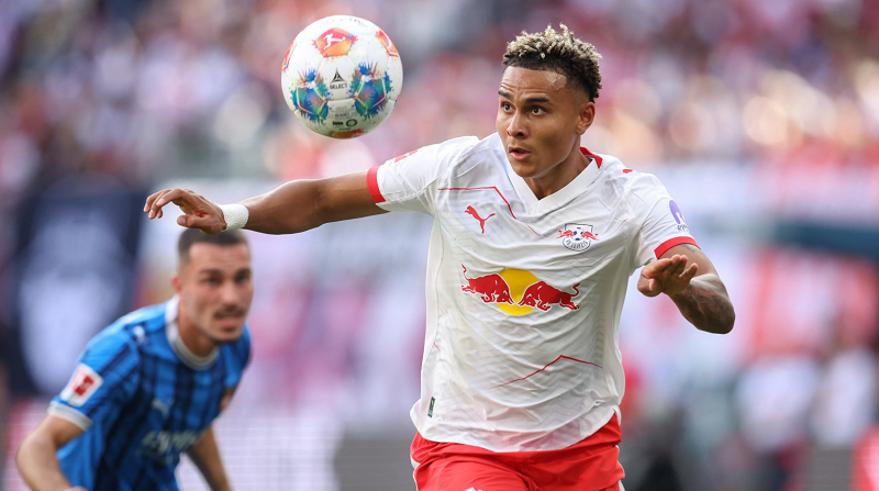 arsenal-va-tottenham-vao-cuoc-gianh-ao-thuat-gia-antonio-nusa