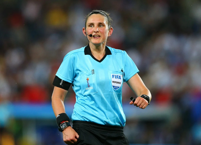 Trọng tài Australia điều hành trận then chốt của tuyển nữ Việt Nam
